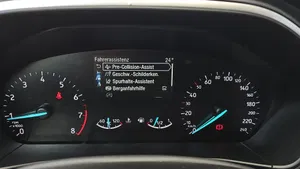 Ford Focus 1.0 EcoBoost Business | Thumbnail 13 von 19
