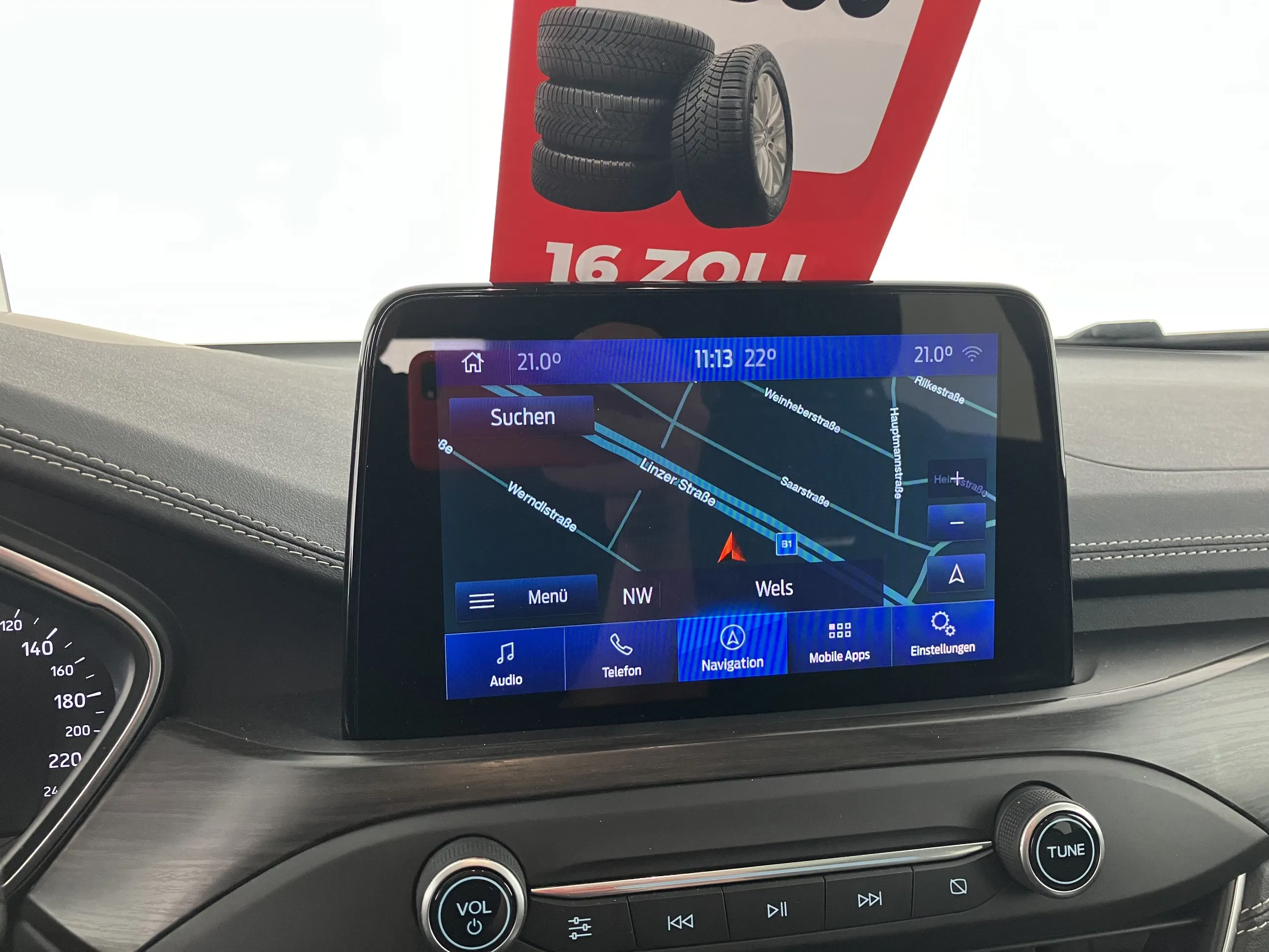 Ford Focus Traveller 1.5 EcoBlue Vignale | Bild 11 von 31