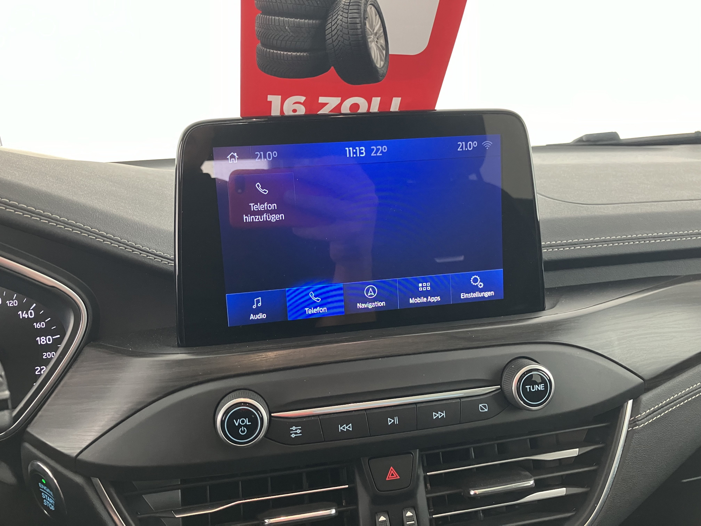 Ford Focus Traveller 1.5 EcoBlue Vignale | Bild 12 von 31