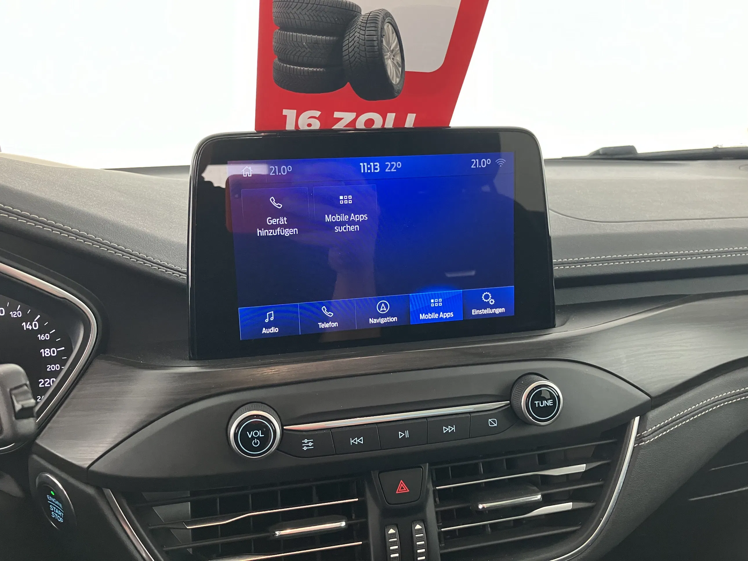 Ford Focus Traveller 1.5 EcoBlue Vignale | Bild 13 von 31