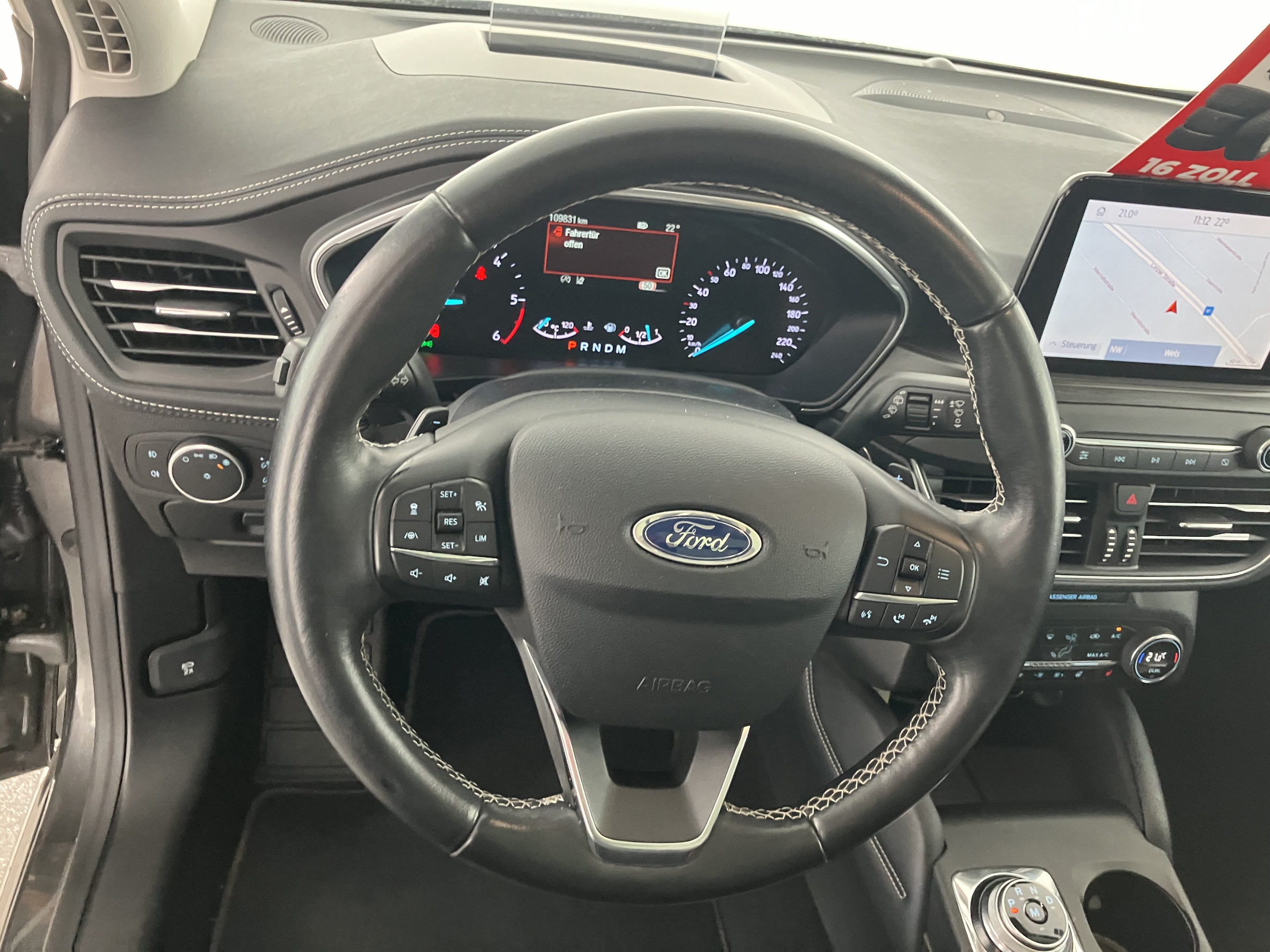 Ford Focus Traveller 1.5 EcoBlue Vignale | Bild 18 von 31