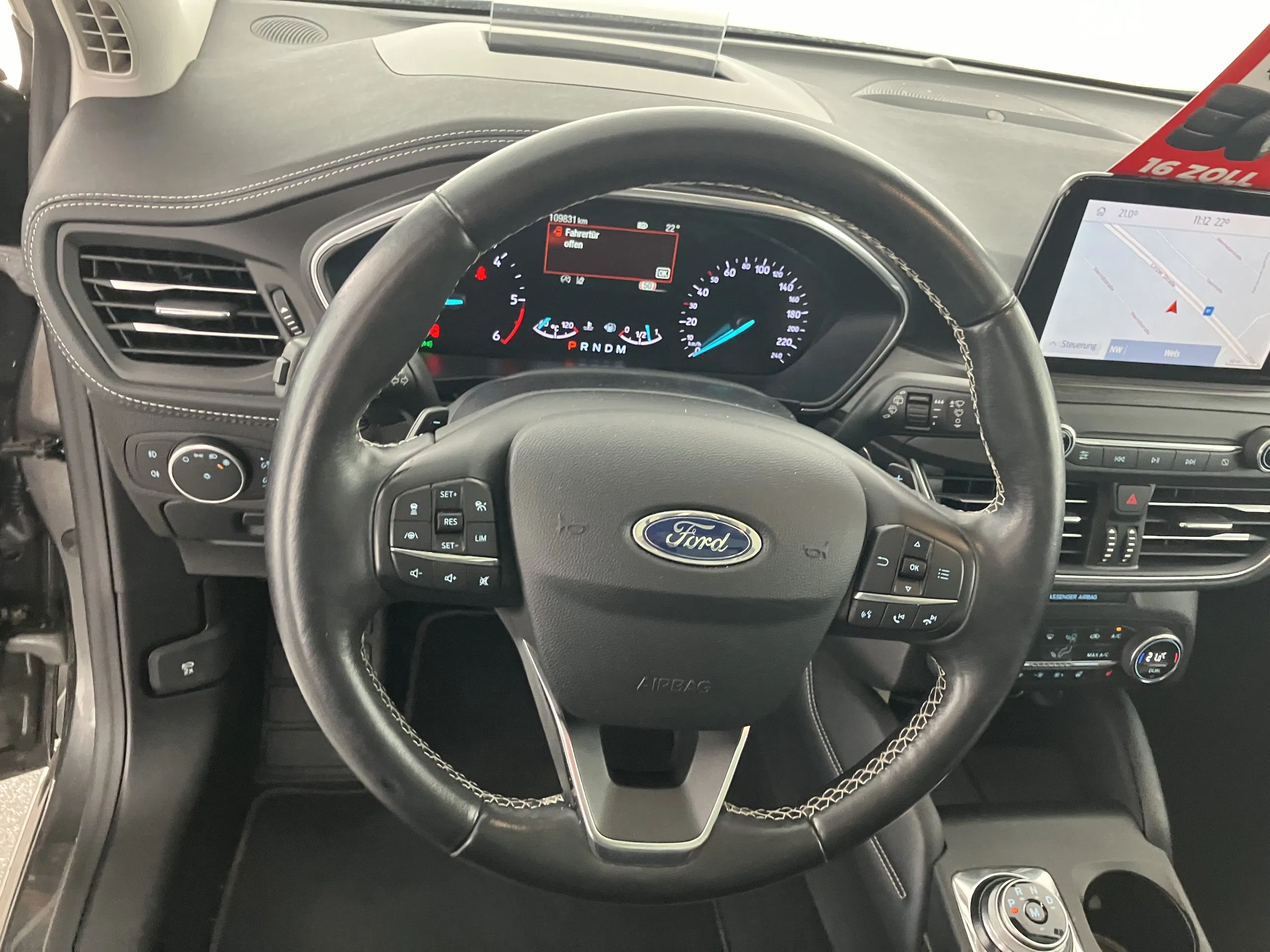 Ford Focus Traveller 1.5 EcoBlue Vignale | Bild 18 von 31