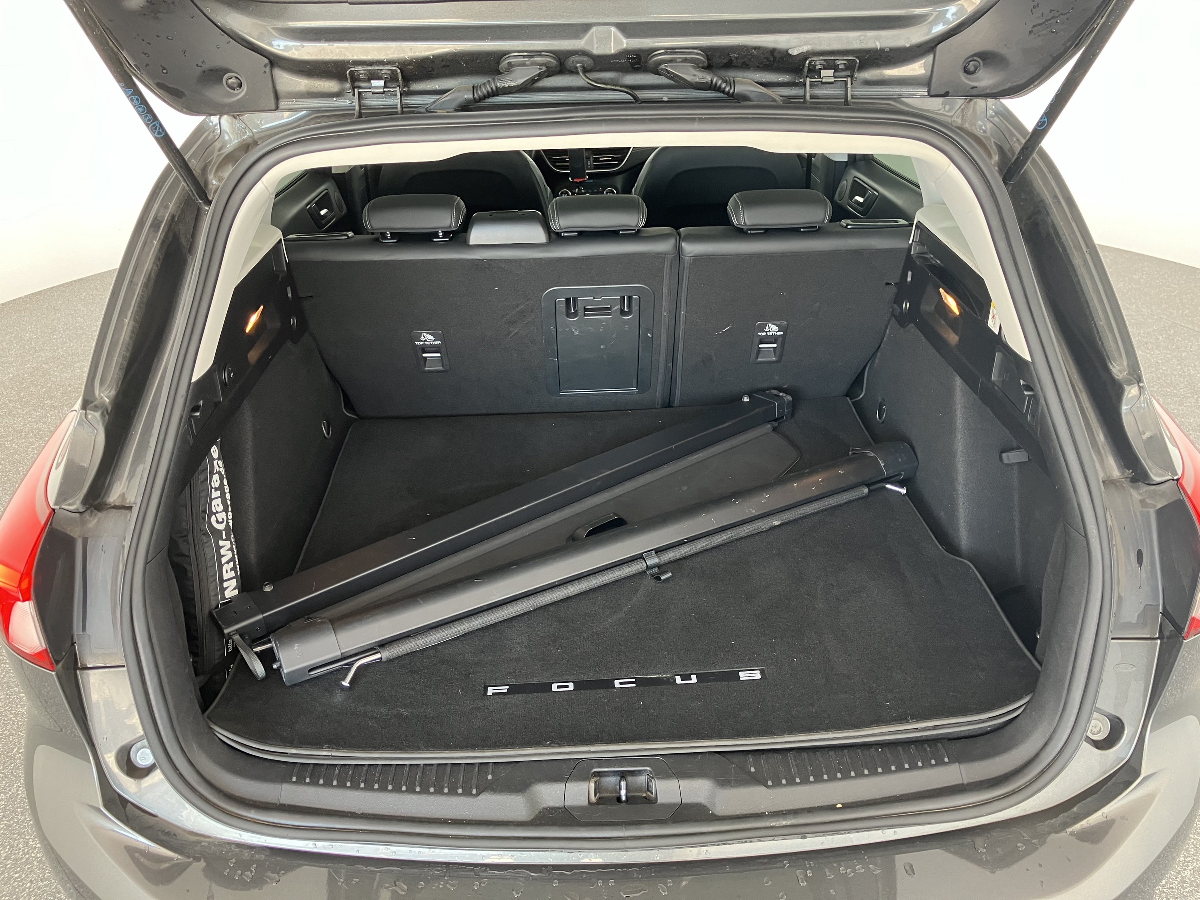 Ford Focus Traveller 1.5 EcoBlue Vignale | Bild 28 von 31