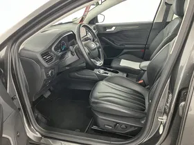 Ford Focus Traveller 1.5 EcoBlue Vignale | Thumbnail 4 von 31