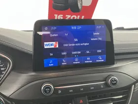 Ford Focus Traveller 1.5 EcoBlue Vignale | Thumbnail 10 von 31