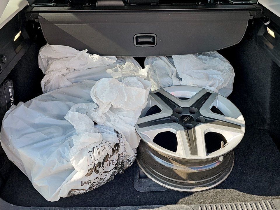 Ford Focus Traveller 1.5 EcoBlue | Bild 22 von 23