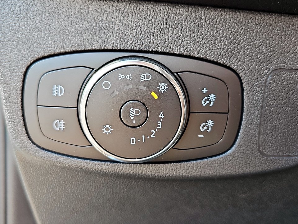 Ford Focus Traveller 1.5 EcoBlue | Bild 9 von 23