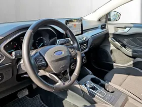Ford Focus Traveller 1.5 EcoBlue | Thumbnail 10 von 23