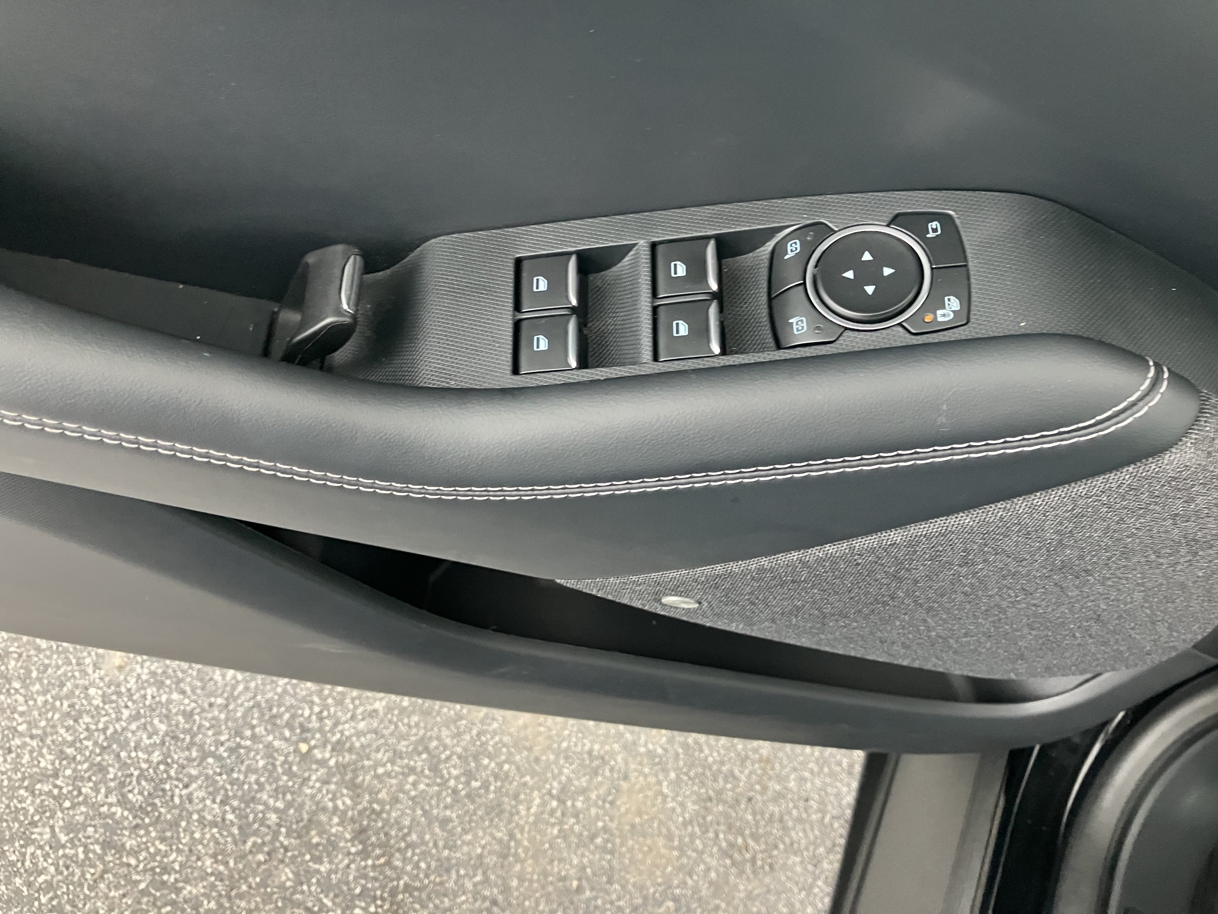 Ford Mustang Mach-E Elektro 72,6kWh Standard Range | Bild 11 von 30