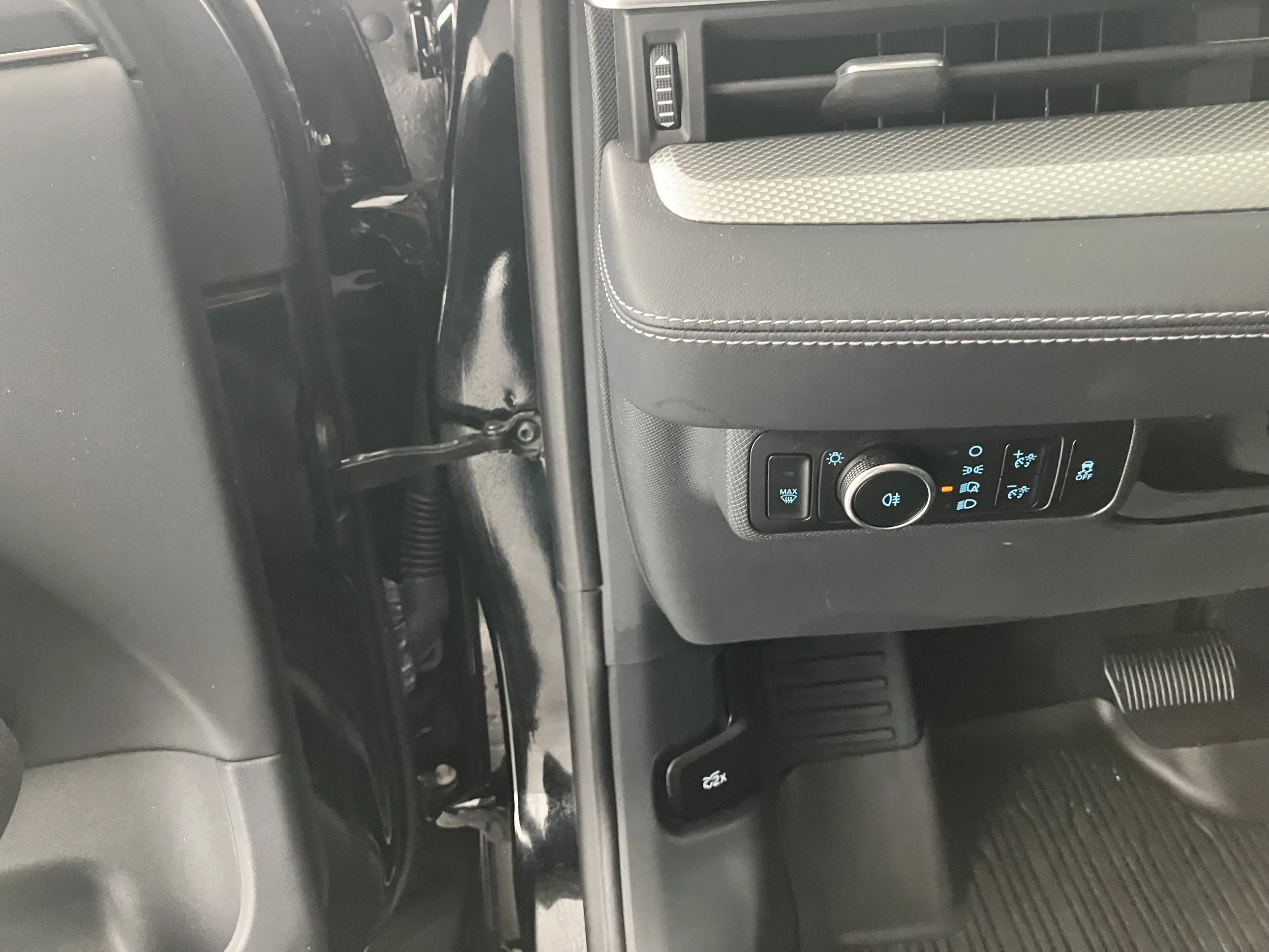 Ford Mustang Mach-E Elektro 72,6kWh Standard Range | Bild 12 von 30