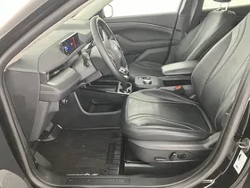 Ford Mustang Mach-E Elektro 72,6kWh Standard Range | Thumbnail 15 von 30