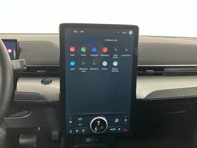 Ford Mustang Mach-E Elektro 72,6kWh Standard Range | Thumbnail 21 von 30