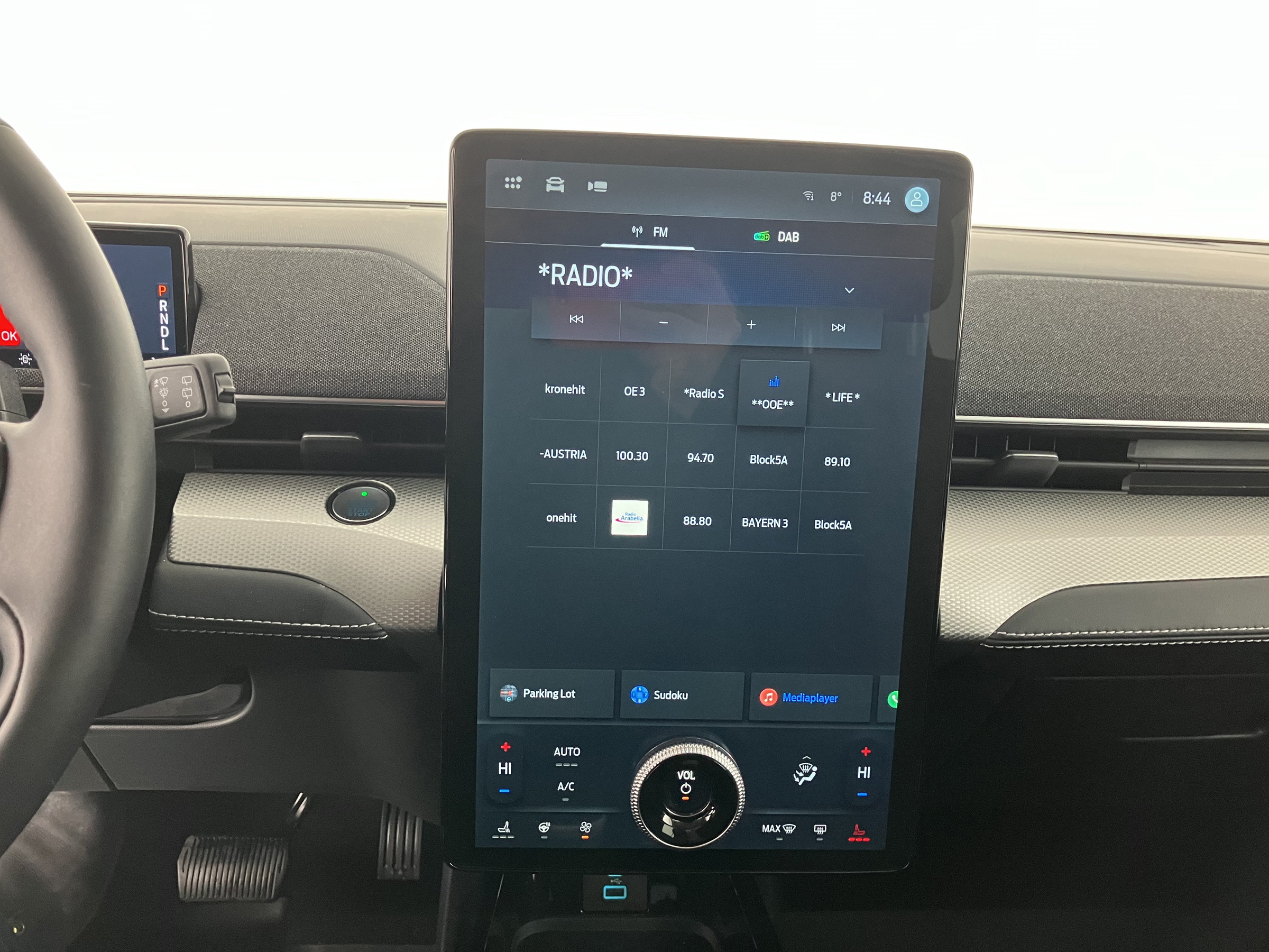 Ford Mustang Mach-E Elektro 72,6kWh Standard Range | Bild 22 von 30