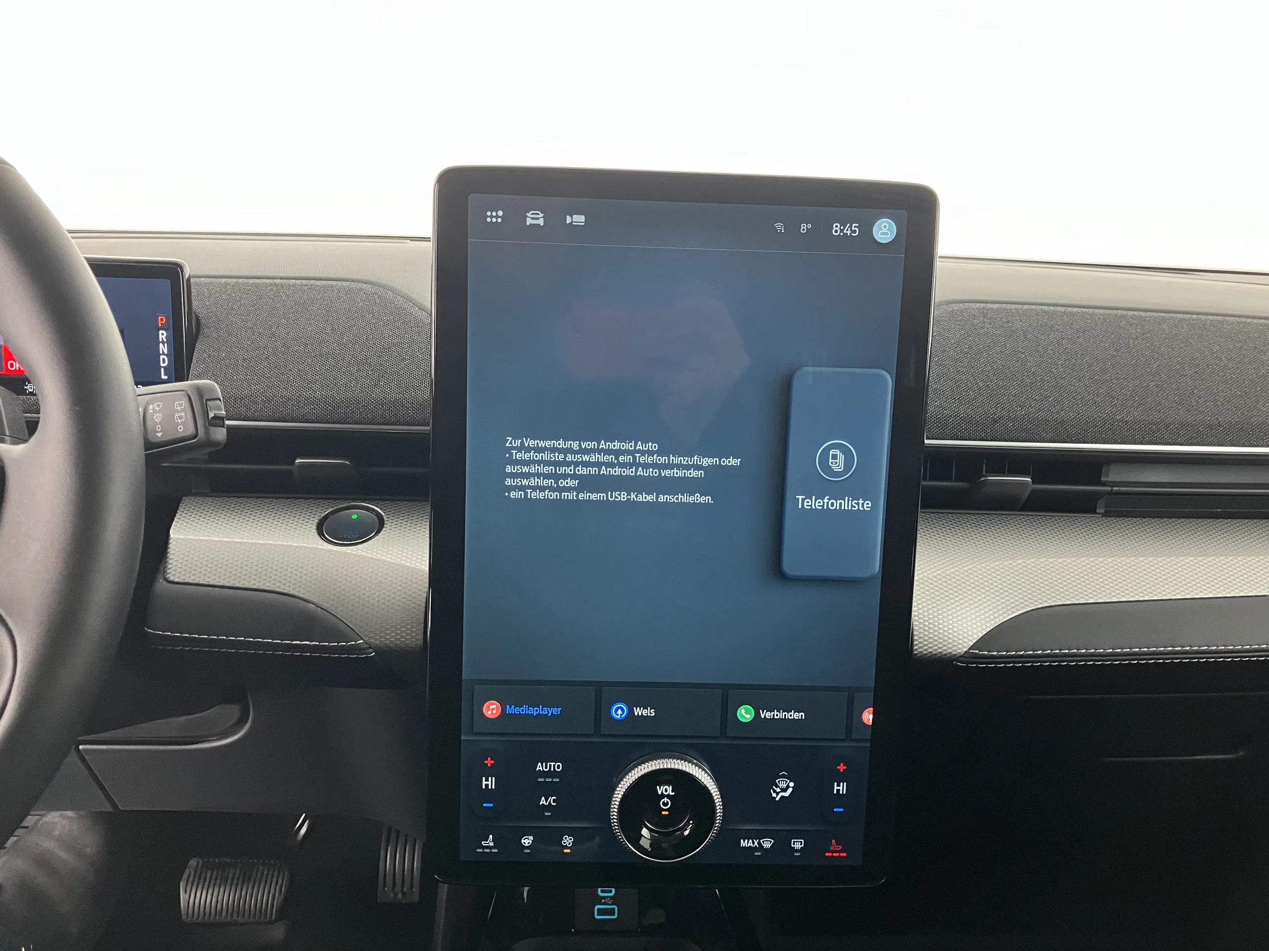 Ford Mustang Mach-E Elektro 72,6kWh Standard Range | Bild 23 von 30