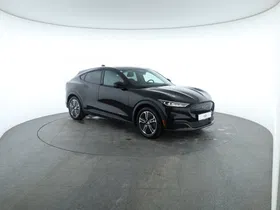 Ford Mustang Mach-E Elektro 72,6kWh Standard Range | Thumbnail 3 von 30