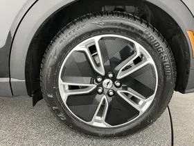 Ford Mustang Mach-E Elektro 72,6kWh Standard Range | Thumbnail 30 von 30