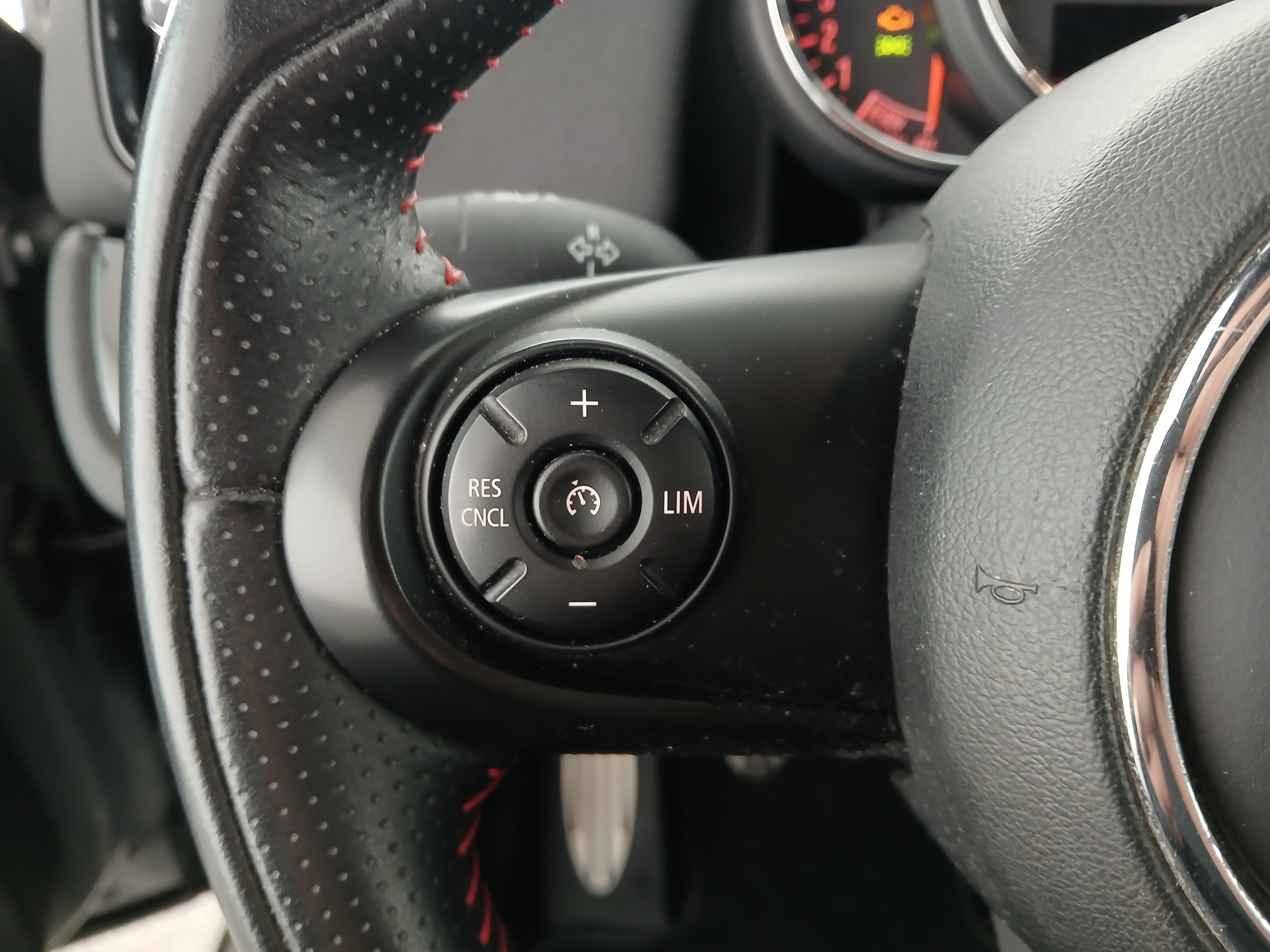 MINI Cooper Countryman D | Bild 18 von 28