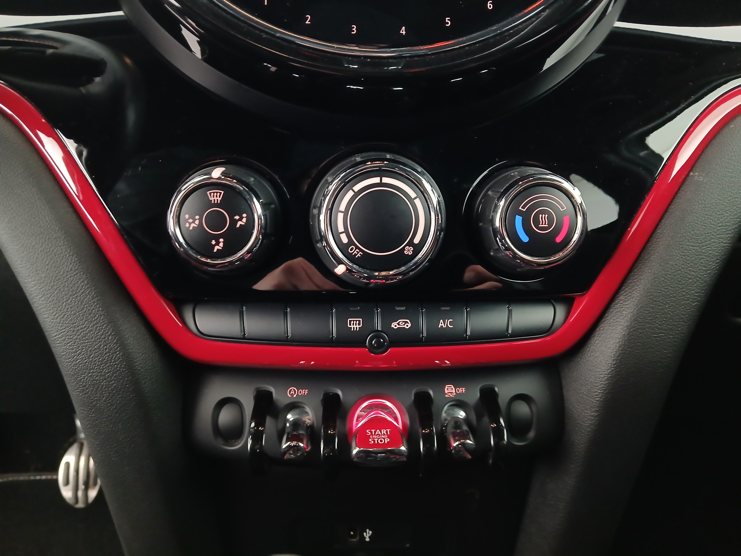 MINI Cooper Countryman D | Bild 25 von 28