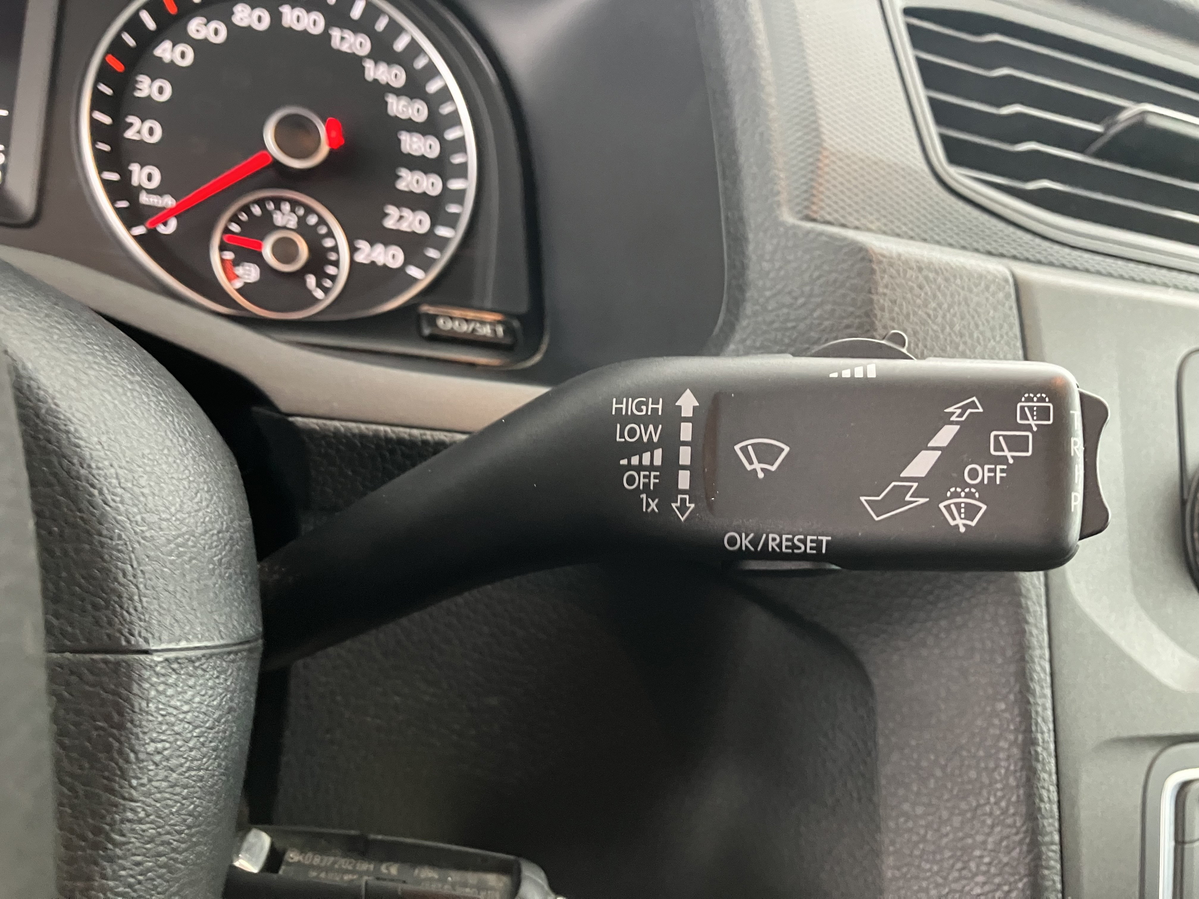 VW Caddy Nfz Kasten 2.0 TDI 4Motion BMT Kasten | Bild 16 von 25