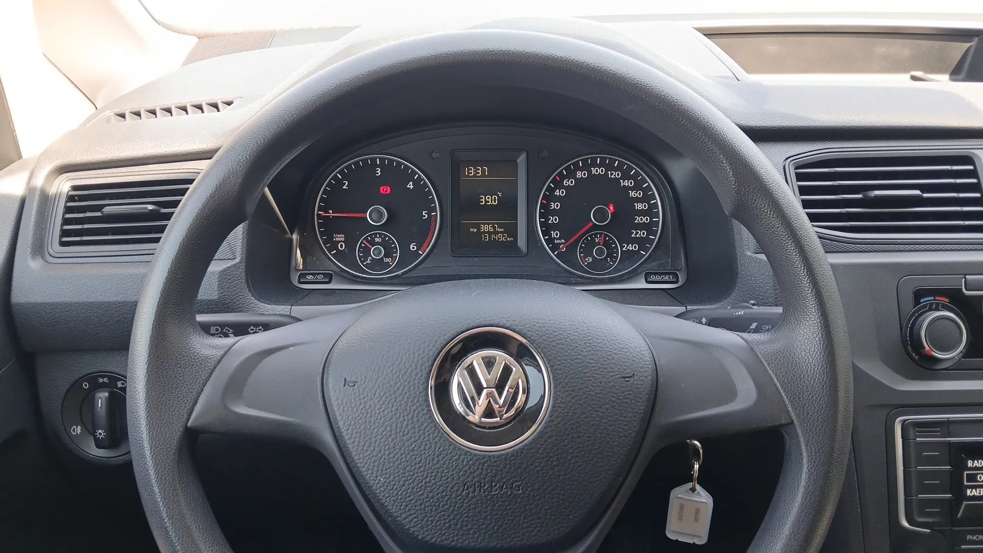 VW Caddy Cargo Kasten 2.0 TDI | Bild 8 von 14