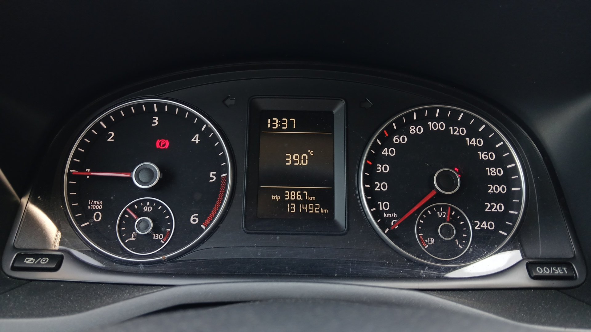VW Caddy Cargo Kasten 2.0 TDI | Bild 9 von 14