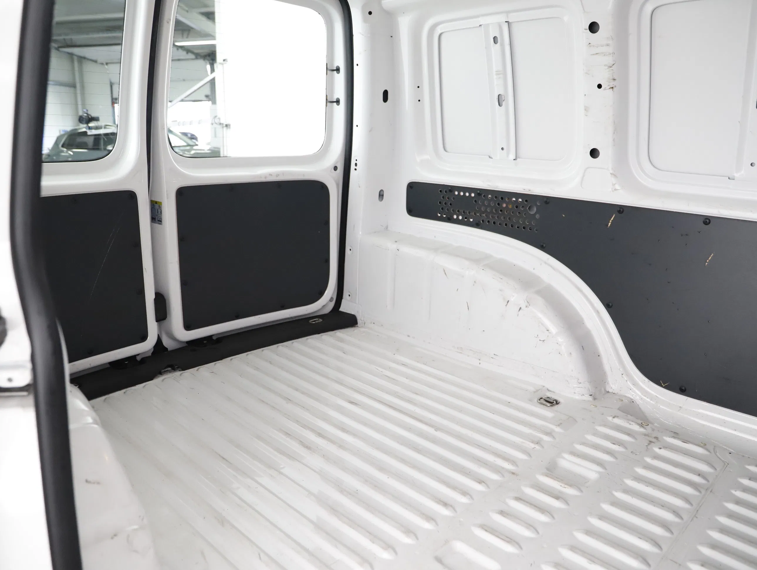 VW Caddy Nfz Kasten 2.0 TDI BMT Kasten | Bild 18 von 22