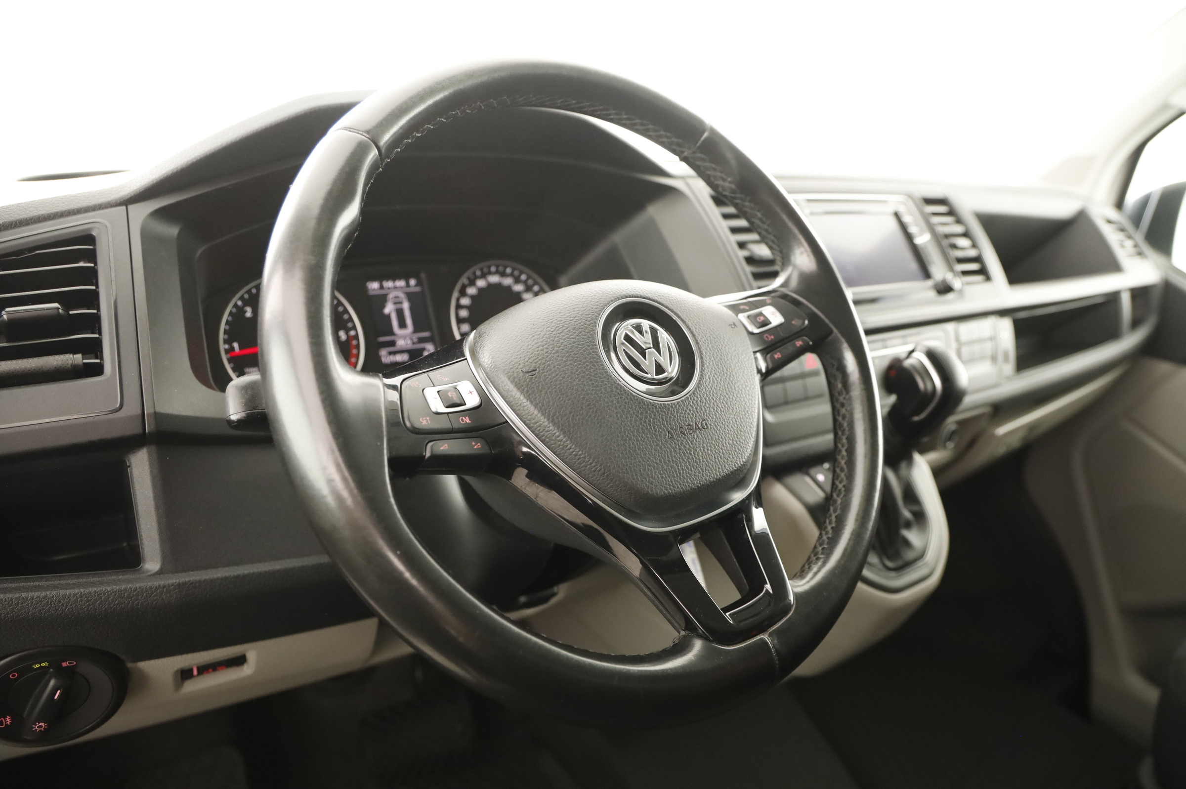 VW T6 Transporter -Kombi 2.0 TDI Kasten lang EcoProfi | Bild 16 von 30