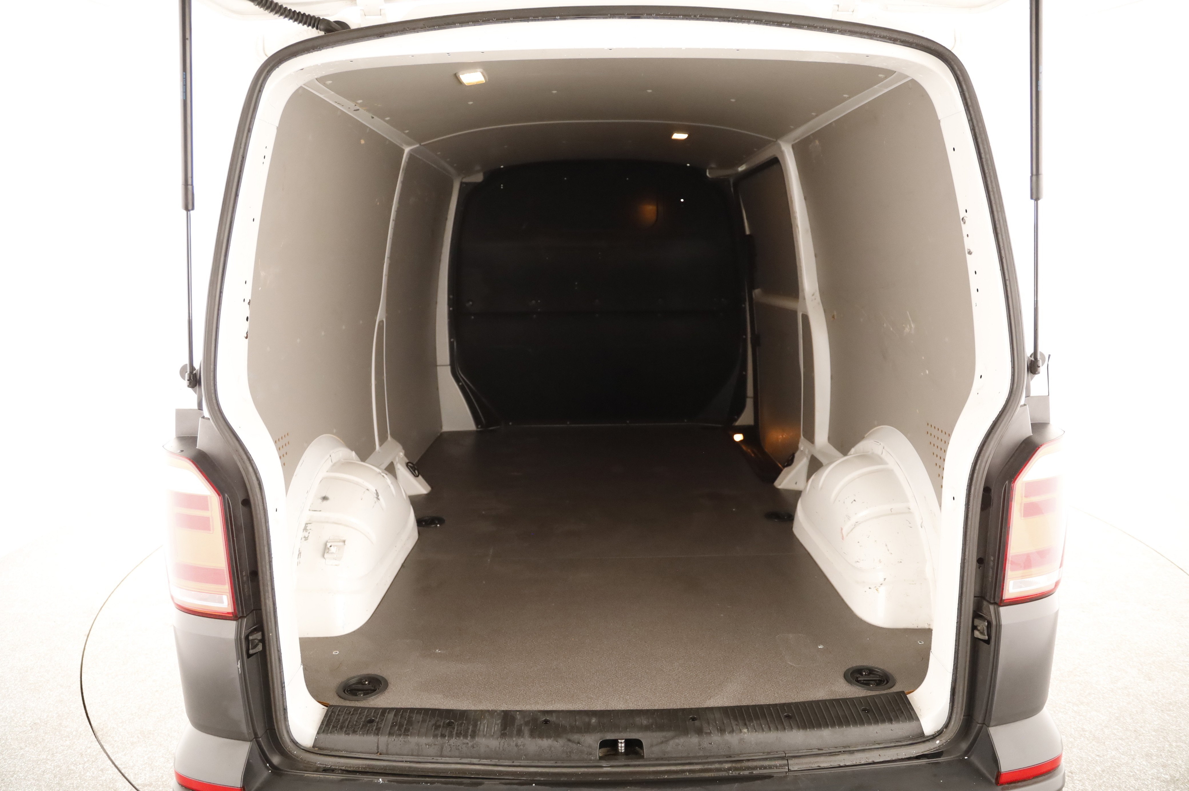 VW T6 Transporter -Kombi 2.0 TDI Kasten lang EcoProfi | Bild 26 von 30