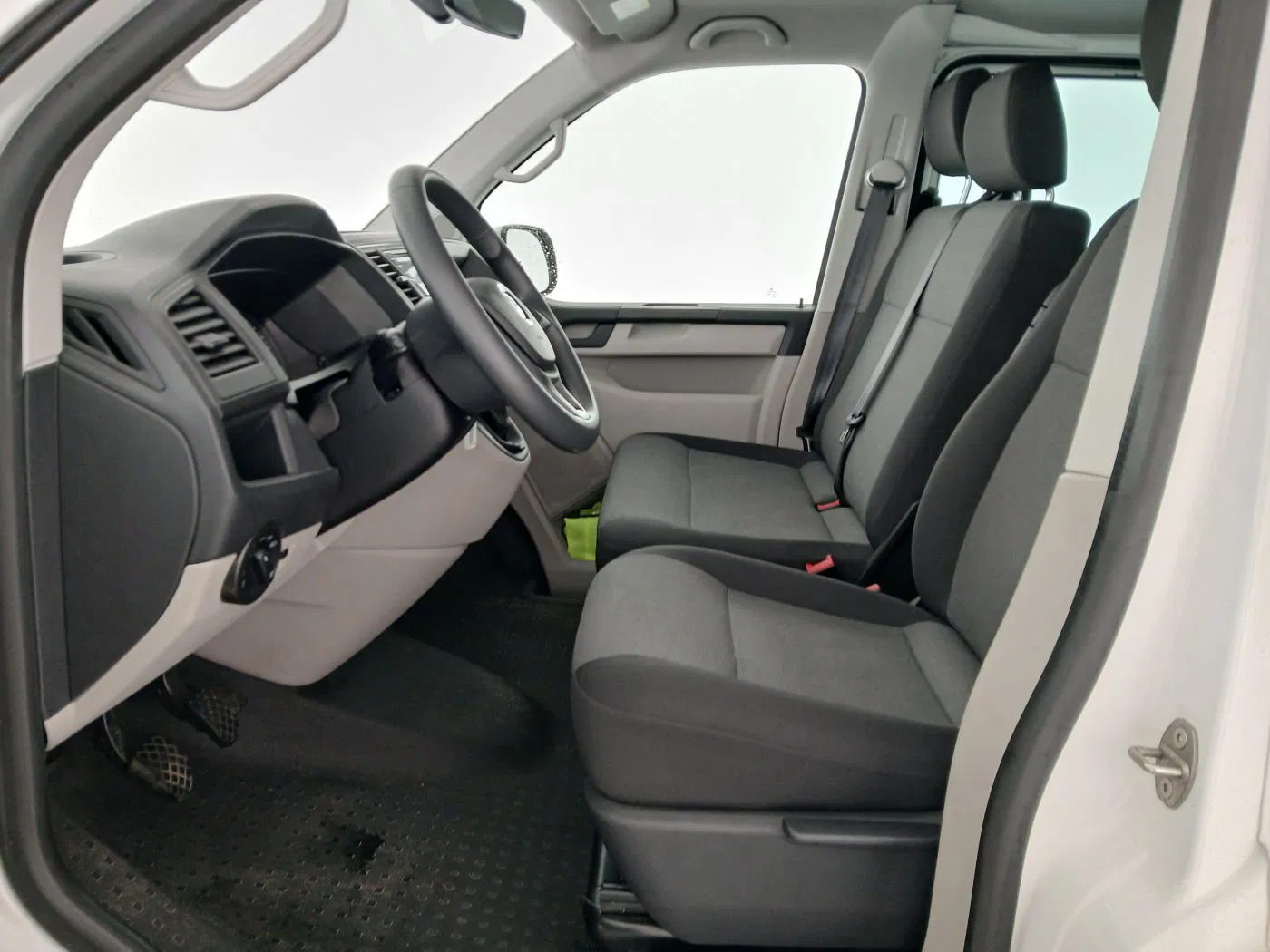 VW T6 Transporter Kasten- 2.0 TDI 4Motion Kombi lang | Bild 11 von 29