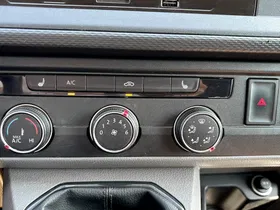 VW Transporter 2.0 TDI 4Motion | Thumbnail 16 von 19