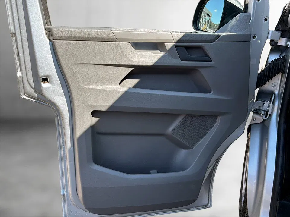 VW Transporter 2.0 TDI 4Motion | Bild 8 von 19