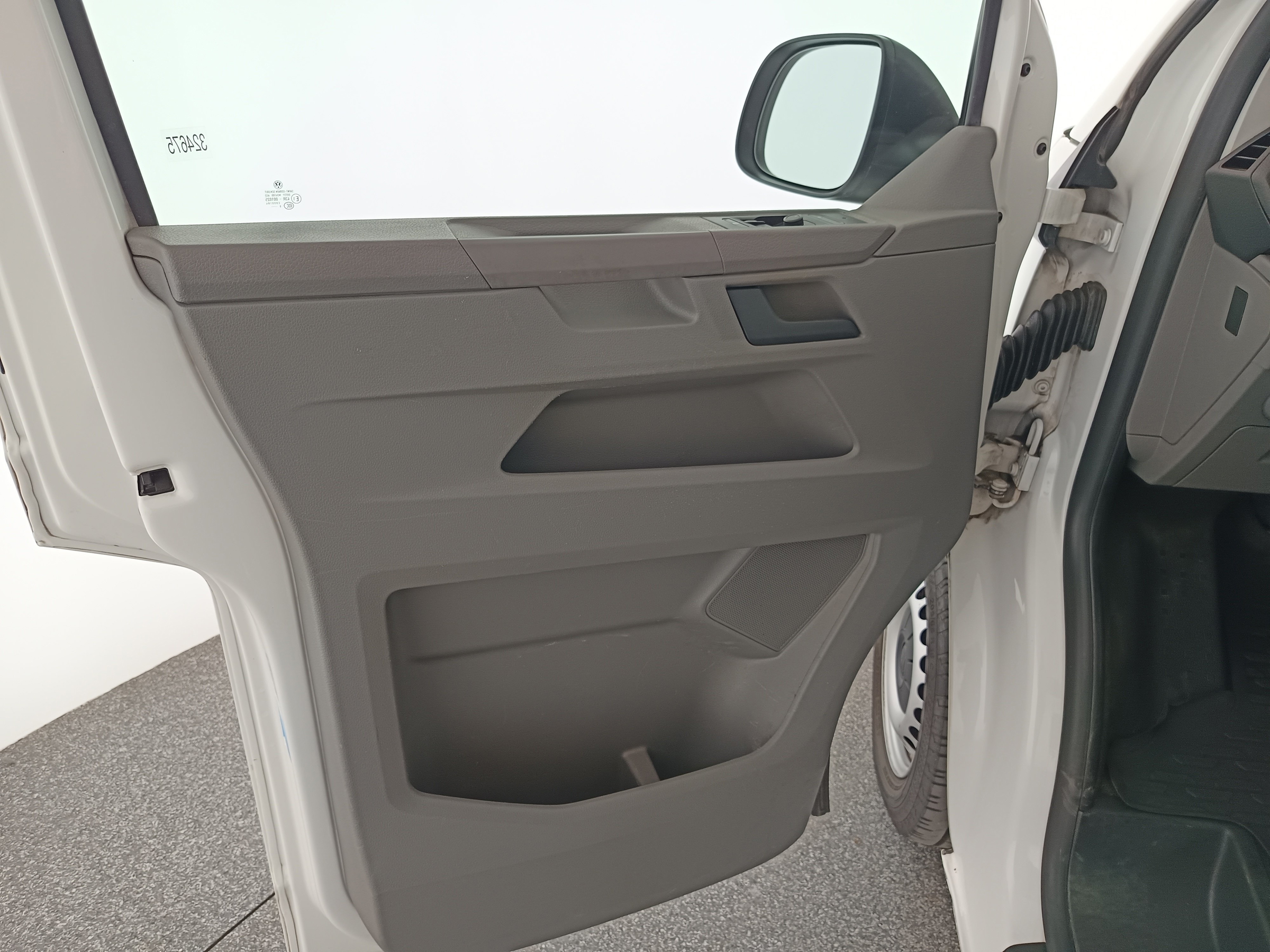 VW T6.1 Transporter 2.0 TDI Kasten FWD PLUS Comfortline EcoProfi | Bild 11 von 31