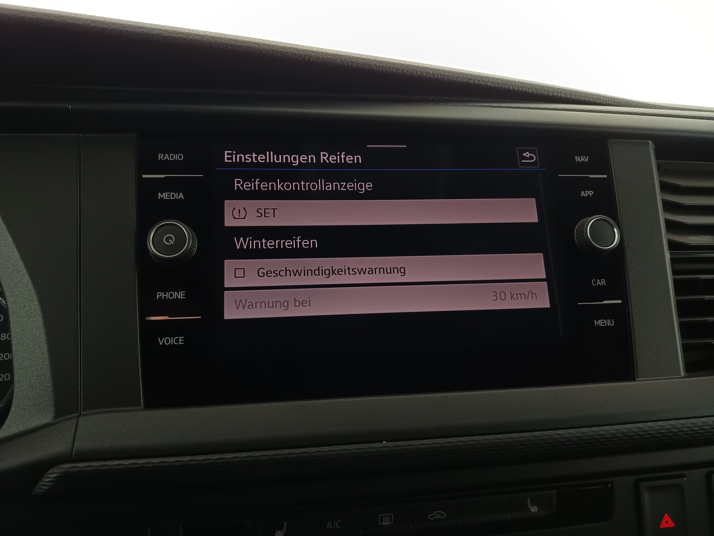 VW T6.1 Transporter 2.0 TDI Kasten FWD PLUS Comfortline EcoProfi | Bild 26 von 31