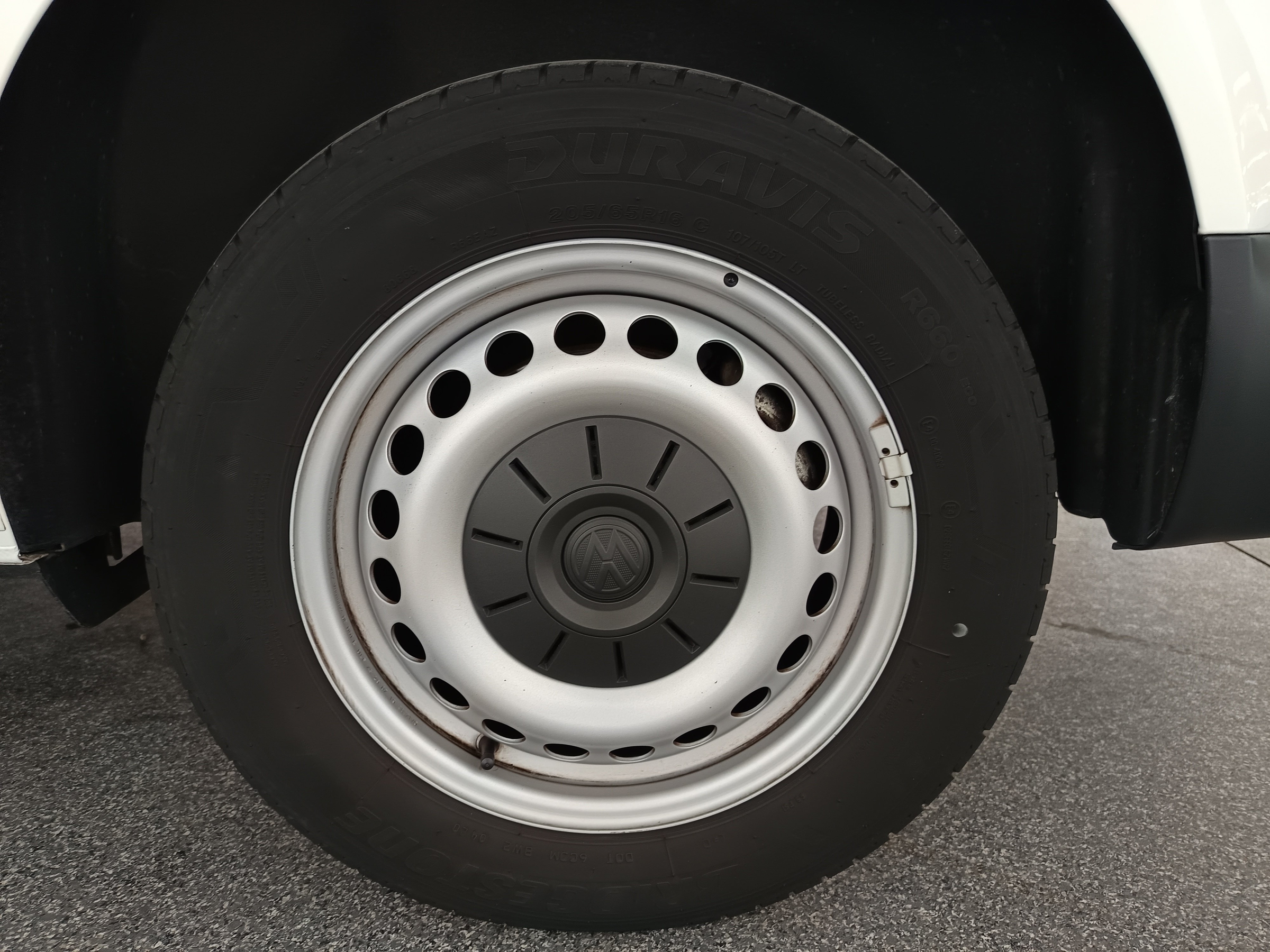 VW T6.1 Transporter 2.0 TDI Kasten FWD PLUS Comfortline EcoProfi | Bild 10 von 31