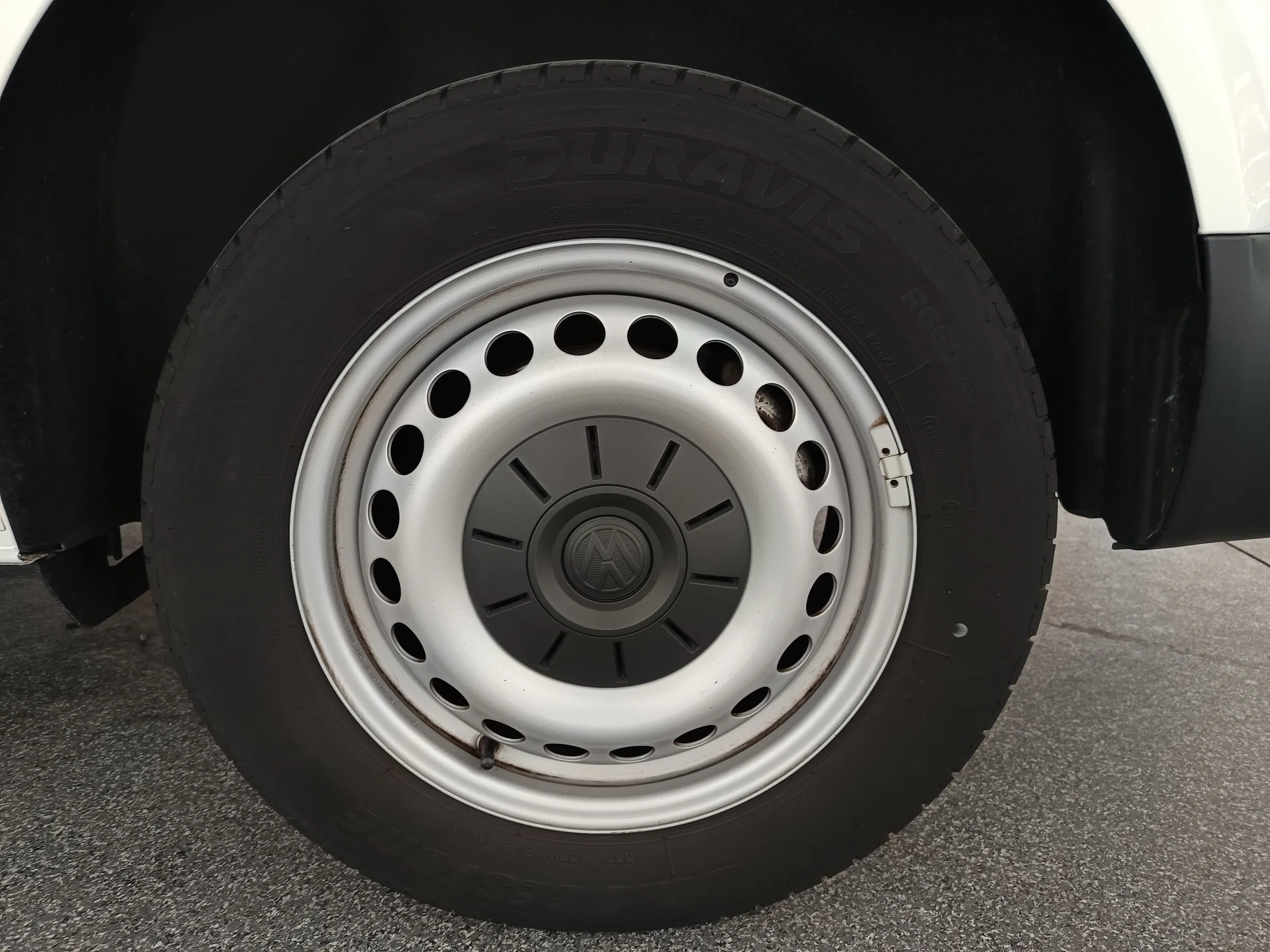 VW T6.1 Transporter 2.0 TDI Kasten FWD PLUS Comfortline EcoProfi | Bild 10 von 31