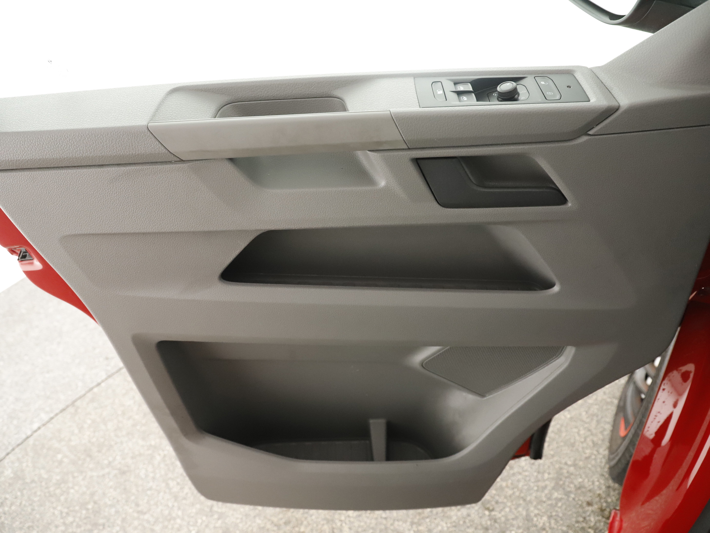 VW T6.1 Transporter 2.0 TDI Kasten FWD EcoProfi | Bild 5 von 18