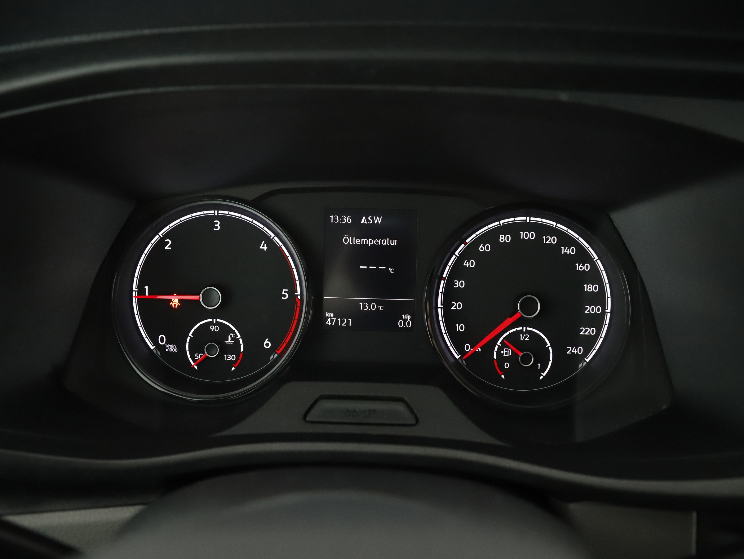 VW T6.1 Transporter 2.0 TDI Kasten FWD EcoProfi | Bild 10 von 18