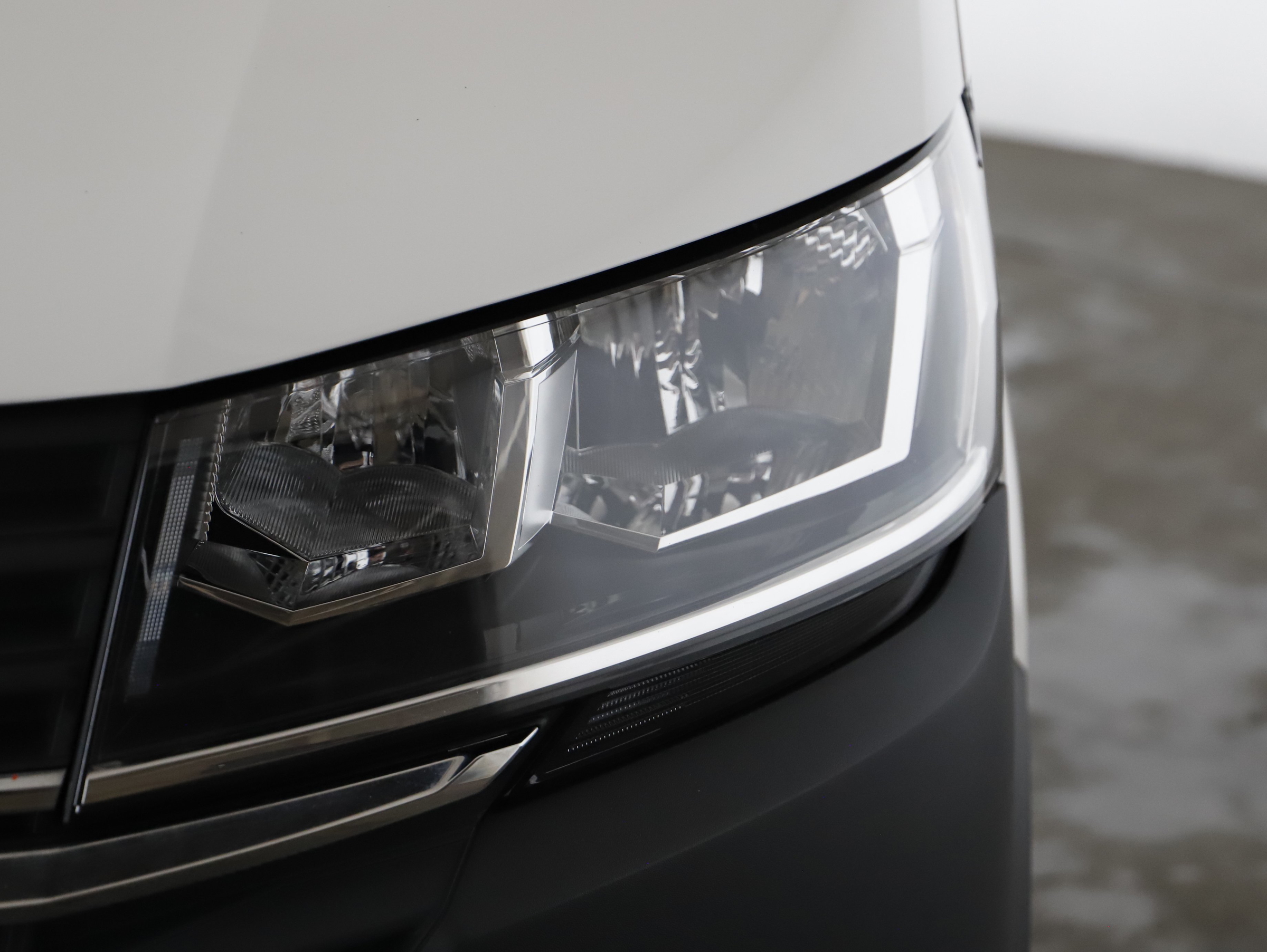VW T6.1 Transporter 2.0 TDI Kasten | Bild 18 von 20