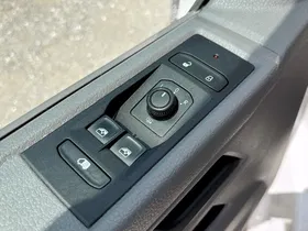 VW T6.1 Transporter 2.0 TDI | Thumbnail 8 von 18