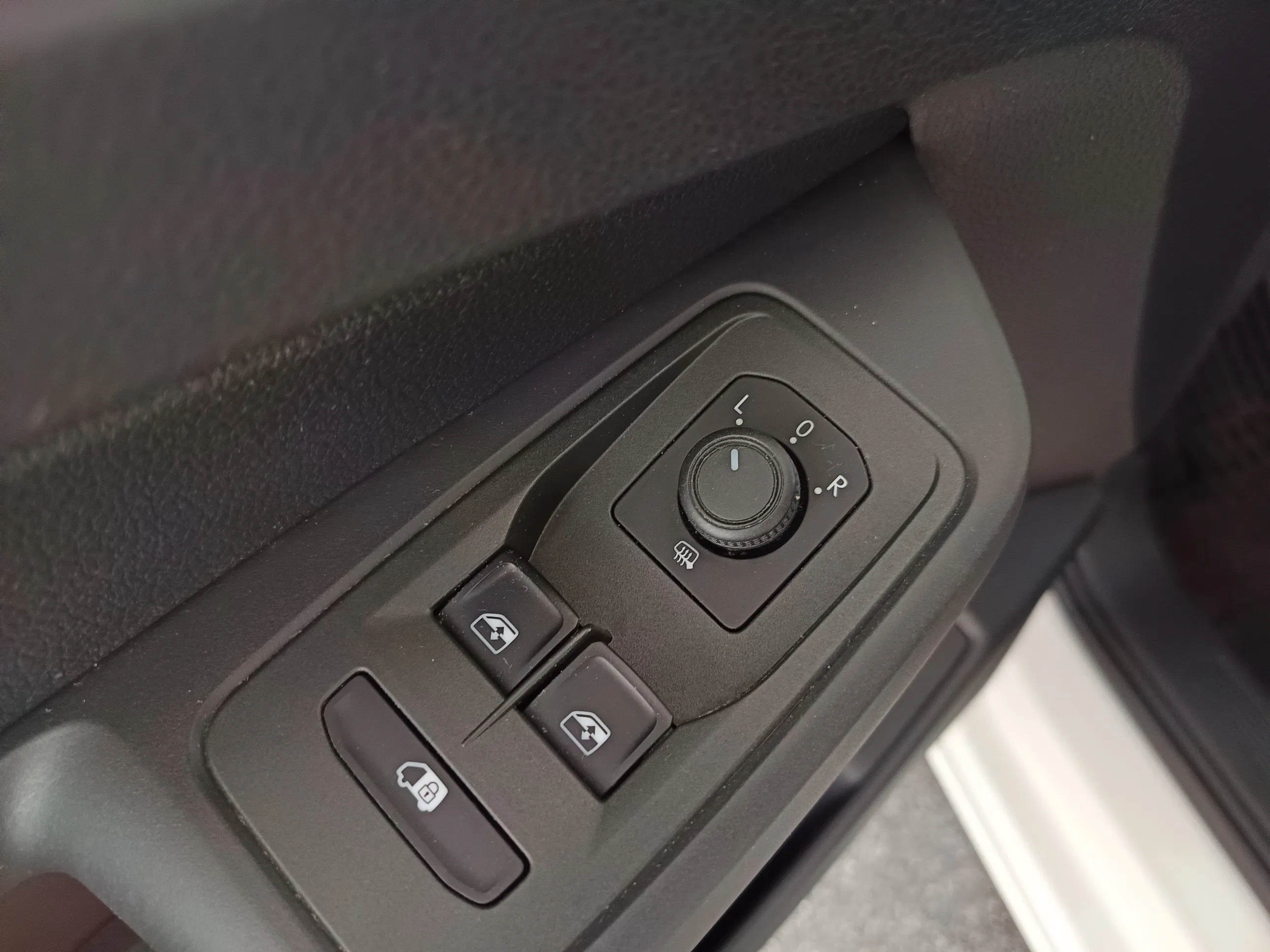 VW Caddy Cargo TDI | Bild 12 von 28