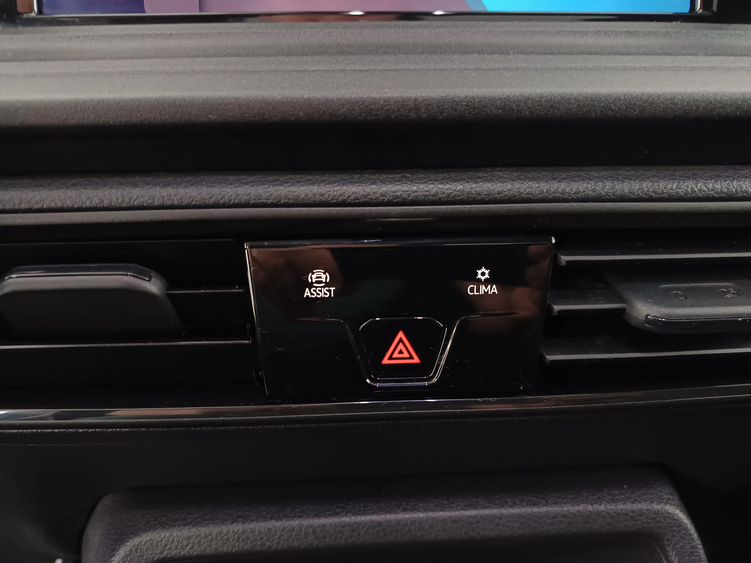 VW Caddy Cargo TDI | Bild 23 von 28