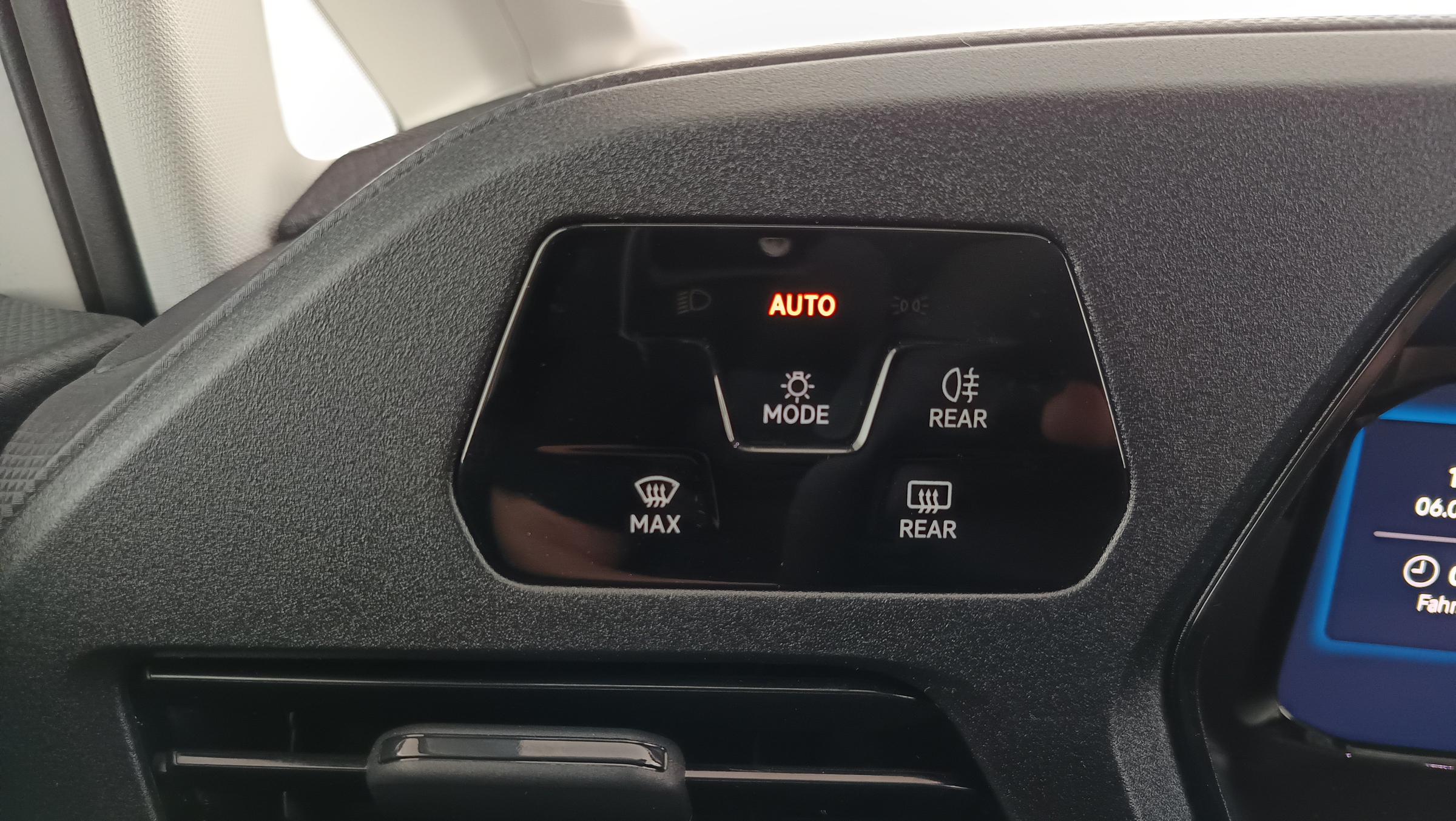 VW Caddy | Bild 12 von 24