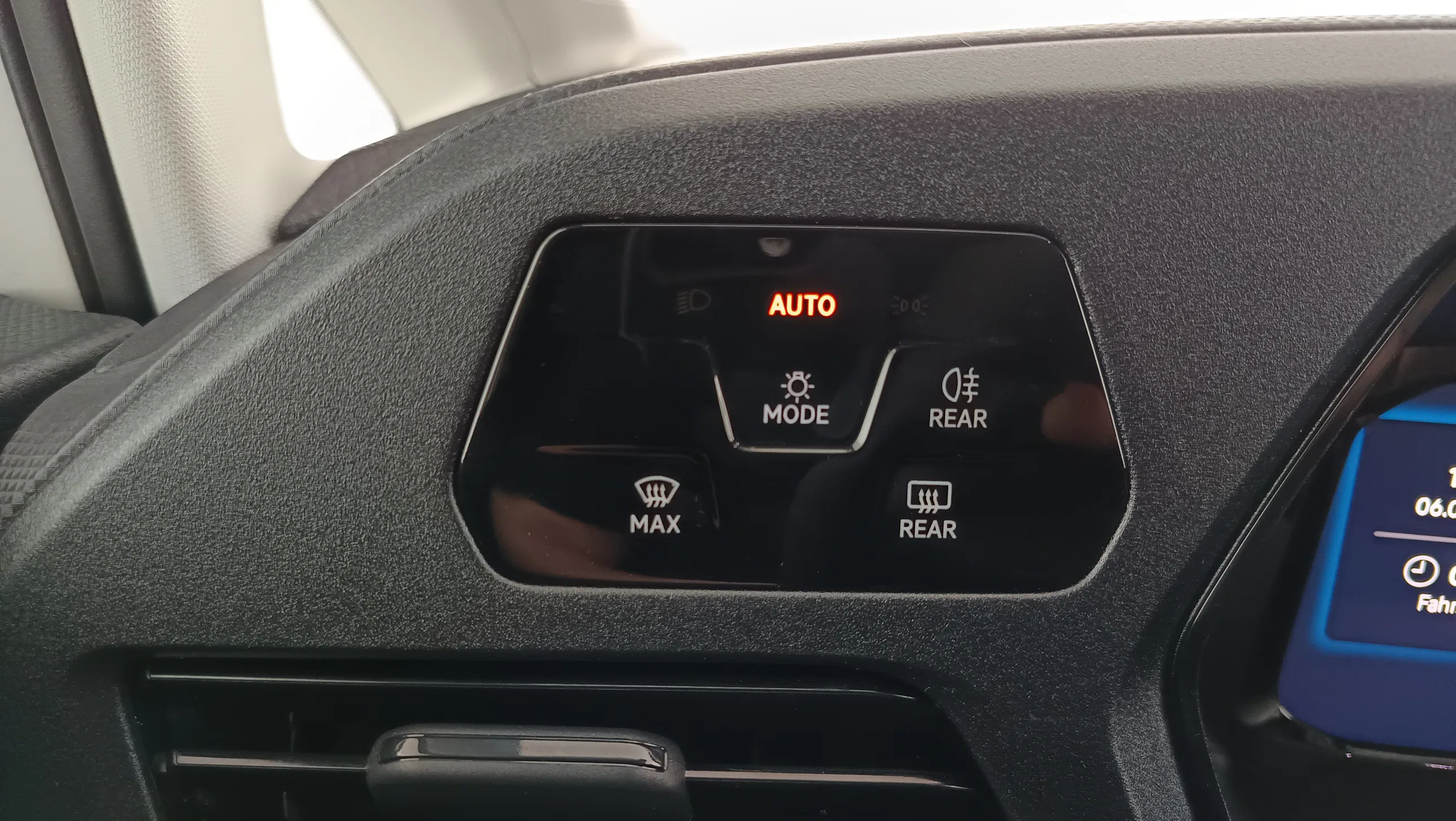 VW Caddy | Bild 12 von 24