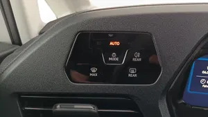 VW Caddy | Thumbnail 12 von 24