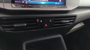 VW Caddy | Thumbnail 21 von 24