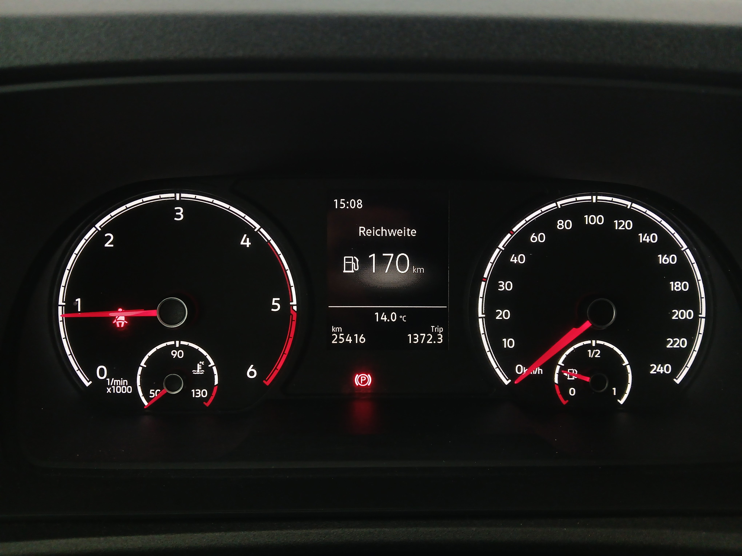 VW Caddy 2.0 TDI Cargo | Bild 15 von 23