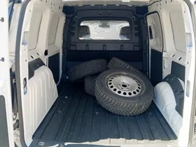 VW Caddy 2.0 TDI 4Motion Cargo Basis Maxi | Thumbnail 20 von 20
