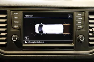VW Crafter 30 2.0 TDI Kasten FWD mittellang | Thumbnail 17 von 25