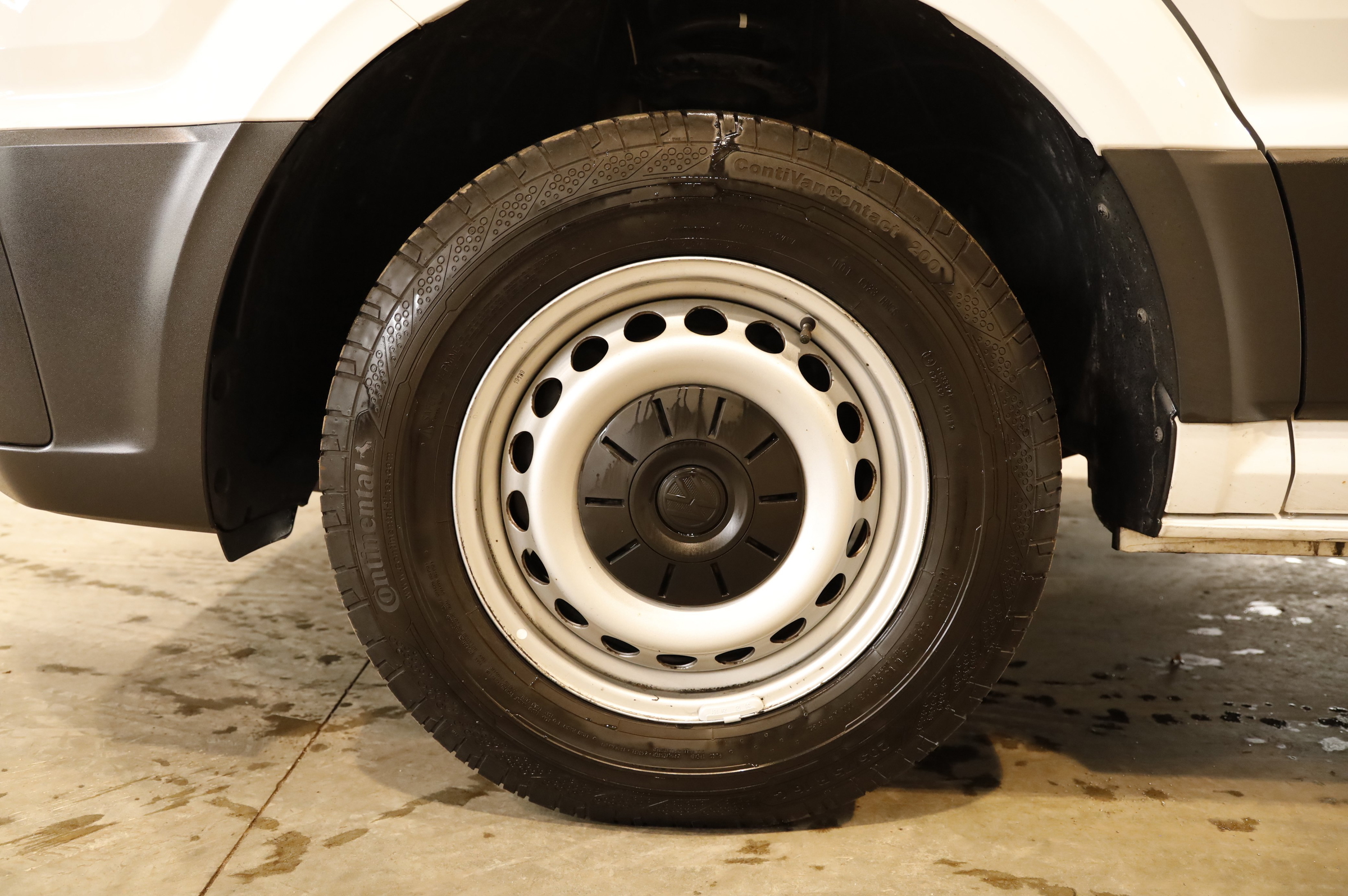 VW Crafter 30 2.0 TDI Kasten FWD mittellang | Bild 6 von 25