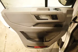 VW Crafter 30 2.0 TDI Kasten FWD mittellang | Thumbnail 7 von 25